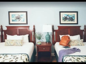 2 Bedroom Condo Next to Disney World! Full of Amenities, Water Park, Golf Course