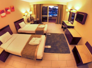Regency Plaza Aqua Park & SPA