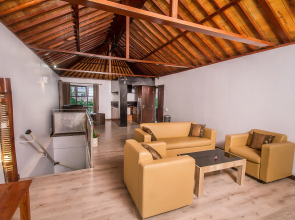 Puri Saron Hotel Madangan