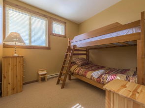Trapper's Lodge 4 Bd W/great View, Private Hot Tub
