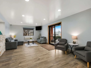 Super 8 Oneida Verona