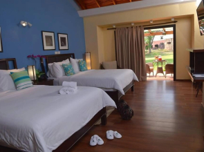 Alta Gracia Parque Hotel