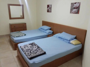 لازوردي باي الساحل الشمالي سيدي عبد الرحمن الكيلو ١٢٠