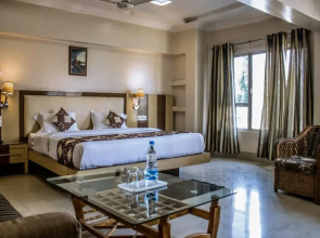 Hotel Alankar Greens by OYO Rooms