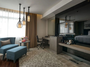 Paradise Suites Hotel