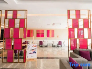 Lavande Hotel (Hefei Mengcheng North Road Metro Station)