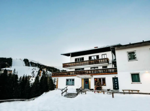 Edelweiss Lodge Lachtal I Ski & Mountain Vibes