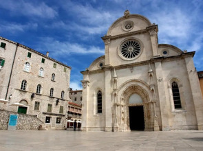 Medulić Palace Rooms & Apartments
