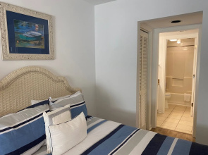 8c Richmond Park, Lake View Villa With Full Access To Amenities. 2 Bedroom Villa