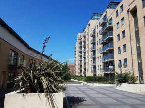 2 Bed 2 Bath City View Apartment