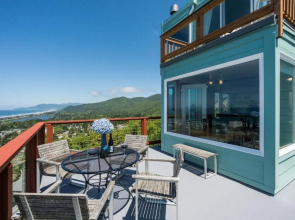 Blue Horizon by Avantstay Panoramic Views of the Ocean w/ Entertainers Patio