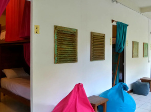 Friendly House Bali - Hostel