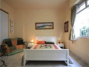 GoHouse Julio 201