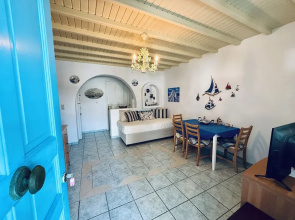 Stylish 2 Bd Escape Apt at Ornos Beach