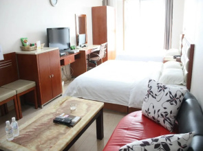 Yifan Hotel