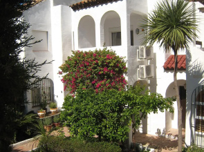 Beautiful Town House With Air Conditioning In Secure Urbanisation Internet