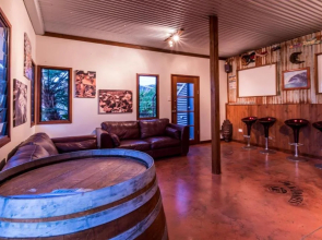 The Mountain View Retreat