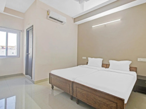OYO Flagship 83247 Hillside Hotels dlf Gachibowli