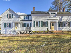 Historic Bath Home, Walk to Waterfront Park!