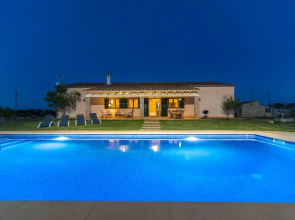 S Estacio in Muro With 4 Bedrooms and 2 Bathrooms
