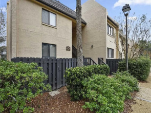 Island Club 151 - One Bedroom Condo