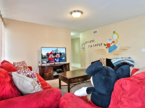 Treasure Island 4 Bedrooms 2.5 Bathrooms Home