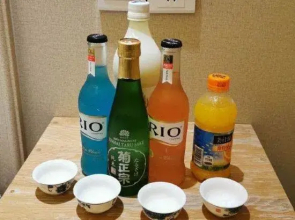 Tangshan Yipin Hot Spring Hotel