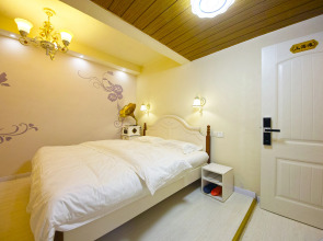 Hefei Zitengluo Apartment(合肥紫藤罗公寓)