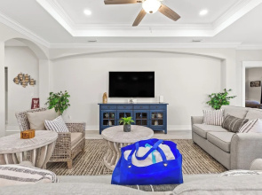 21404 Marlin Ave - The Sandy Marlin