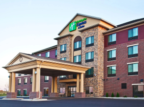 Holiday Inn Express and Suites Sioux Falls SW by IHG