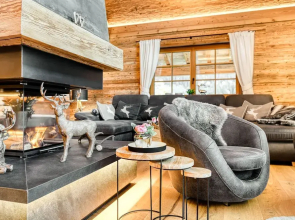 Chalet GM in Brand With 5 Bedrooms and 8 Bathrooms