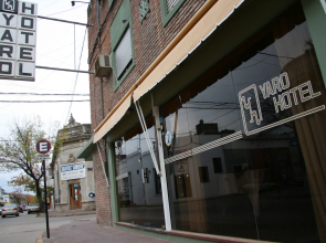 Hotel Yaro