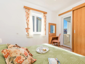 Petra 1 Rab in Rab With 1 Bedrooms and 1 5 Bathrooms