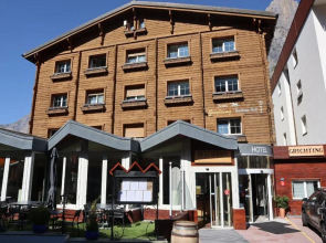 Grichting Hotel & Serviced Apartments