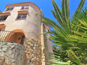 Maryvilla 1056