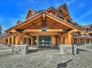 LuxuryÂ 2br  Steps From Heavenly Village & Gondola 2 Bedroom Condo by RedAwning