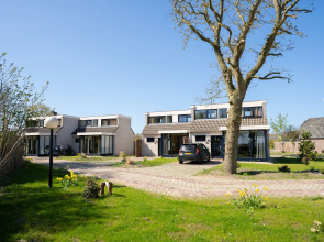 Holiday Home on Texel With Conservatory