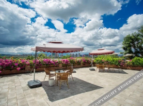 Sanheju Wangjiang Inn