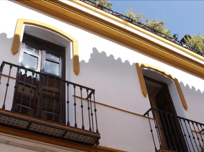 Triana Backpackers