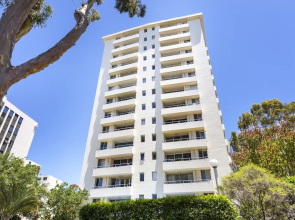 High Tor Apartment 6
