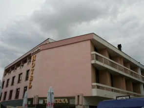 Hotel Dinara