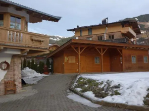 Jugendhotel Christian Noichl