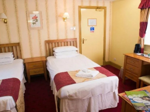 Highwayman Inn