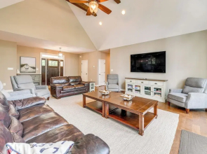 Lake Anna Home w/ Dock & Private Shoreline!