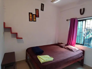 Moksha cafe rooms arambol beach