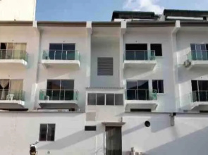 208-PRECIOSO APARTAESTUDIO EN Granada