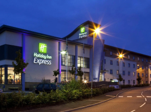 Holiday Inn Express Walsall M6J10 by IHG