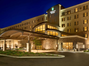 Embassy Suites by Hilton Akron Canton Airport