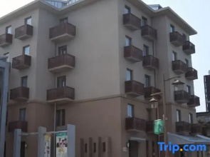 Mark Hotel