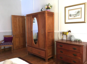 John Montagu Guest House